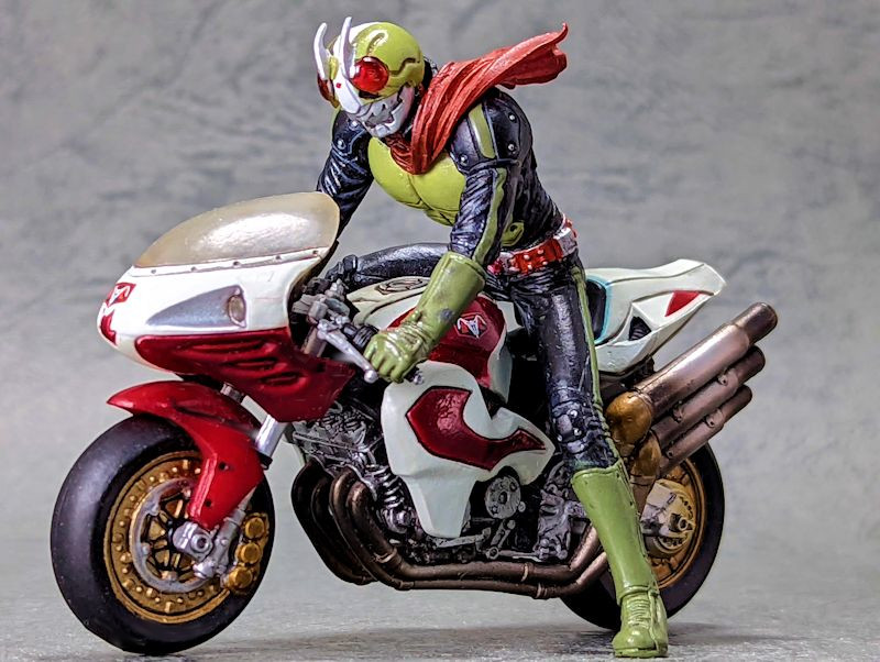 玩栗犬と、S.I.C.匠魂 仮面ライダー THE FIRST ＆ NEXT | 玩栗犬 真