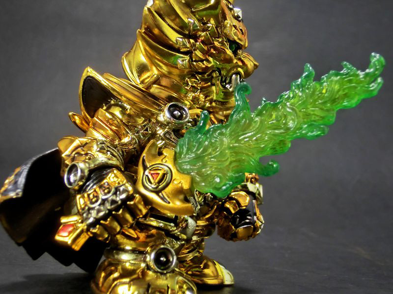 玩栗犬と、デフォルメ魔戒コレクションシリーズ ガロ＆ゼロ メッキver